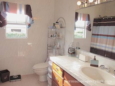 House · For sale · 2 bedrooms