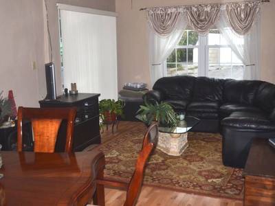 House · For sale · 2 bedrooms