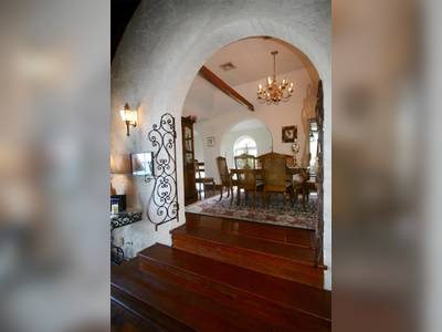 House · For sale · 3 bedrooms