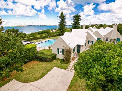 House · For sale · 4 bedrooms