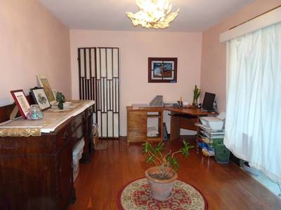 House · For sale · 3 bedrooms