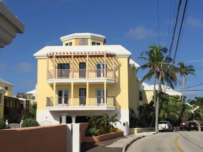 Condominium · For sale · 3 bedrooms