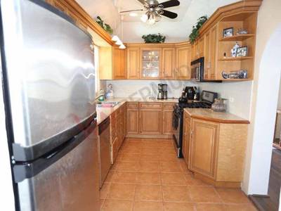 House · For sale · 4 bedrooms