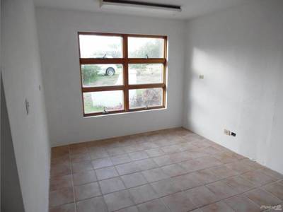 House · For sale · 3 bedrooms