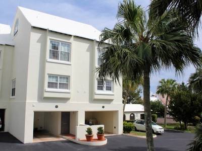 House · For sale · 3 bedrooms