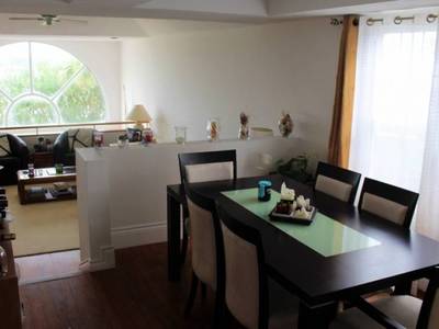 House · For sale · 3 bedrooms