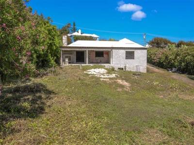 House · For sale · 3 bedrooms