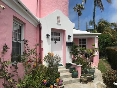 House · For sale · 3 bedrooms