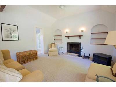 House · For sale · 1 bedroom