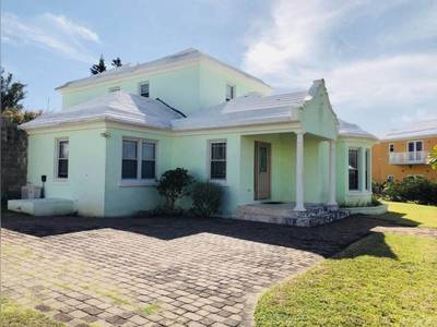 House · For sale · 3 bedrooms