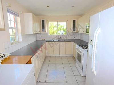 House · For sale · 6 bedrooms