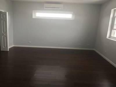 House · For sale · 4 bedrooms