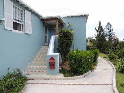 House · For sale · 2 bedrooms