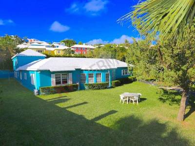 House · For sale · 5 bedrooms