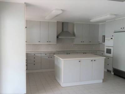 House · For sale · 4 bedrooms