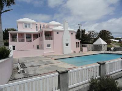 House · For sale · 4 bedrooms