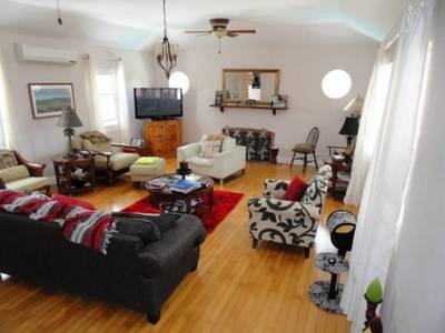 House · For sale · 4 bedrooms