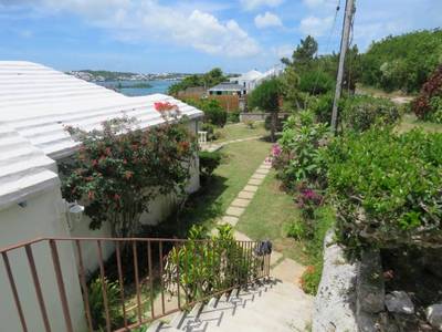 House · For sale · 2 bedrooms