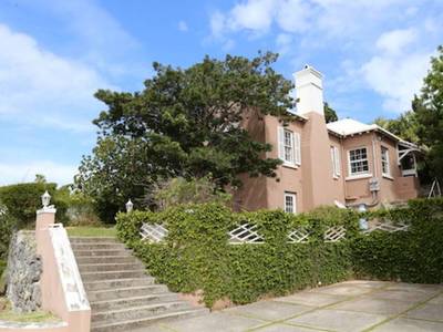 House · For sale · 3 bedrooms