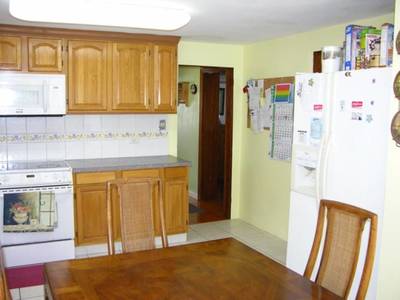 House · For sale · 3 bedrooms