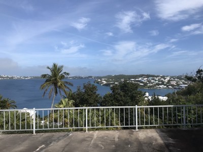 House · For sale · 4 bedrooms