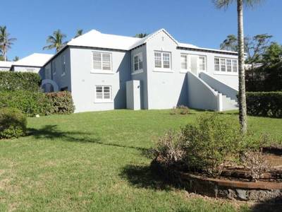 House · For sale · 3 bedrooms