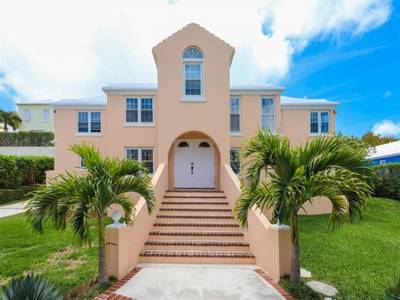 House · For sale · 3 bedrooms