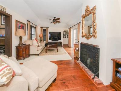 House · For sale · 3 bedrooms