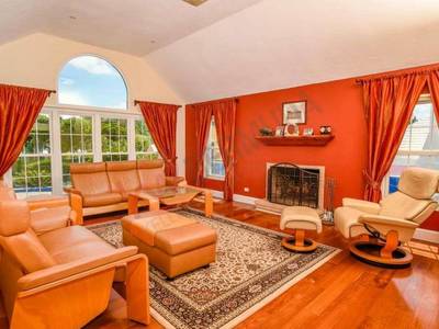 House · For sale · 5 bedrooms