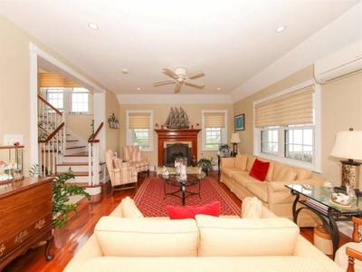 House · For sale · 3 bedrooms