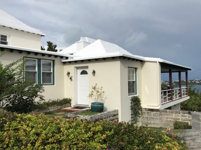 House · For sale · 3 bedrooms