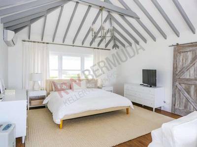 House · For sale · 4 bedrooms