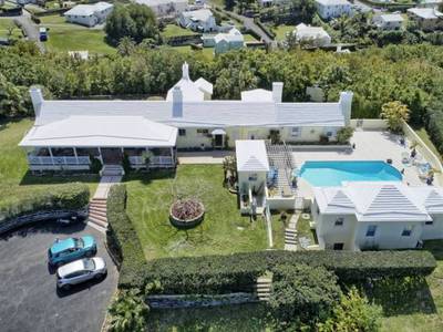 House · For sale · 4 bedrooms