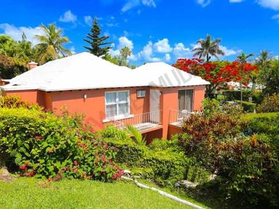 House · For sale · 10 bedrooms