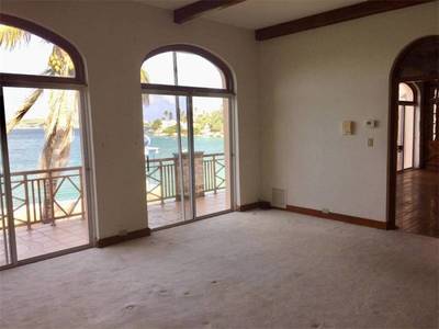 House · For sale · 3 bedrooms