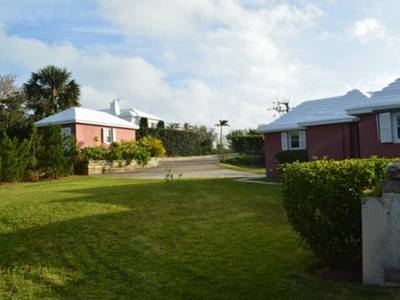 House · For sale · 4 bedrooms