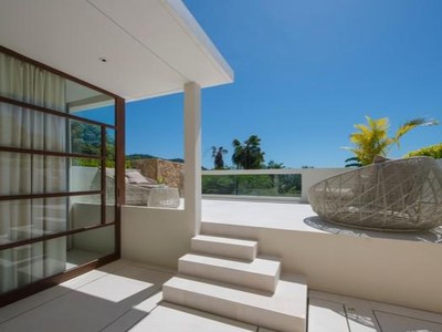 House · For sale · 4 bedrooms