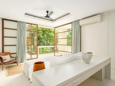 House · For sale · 4 bedrooms